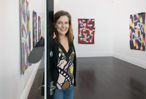 Melanie Roger, Director